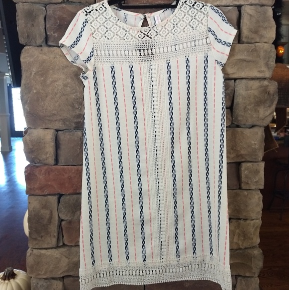 Xhilaration Dresses & Skirts - Xhilaration Juniors mixed media dress